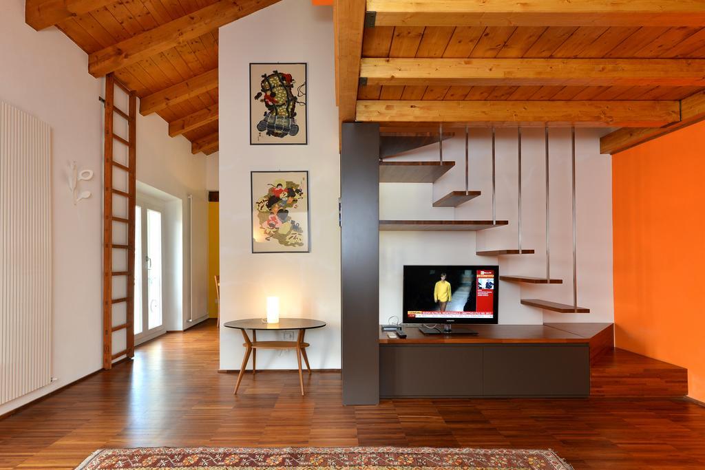 Heart Milan Apartments Navigli Bilik gambar