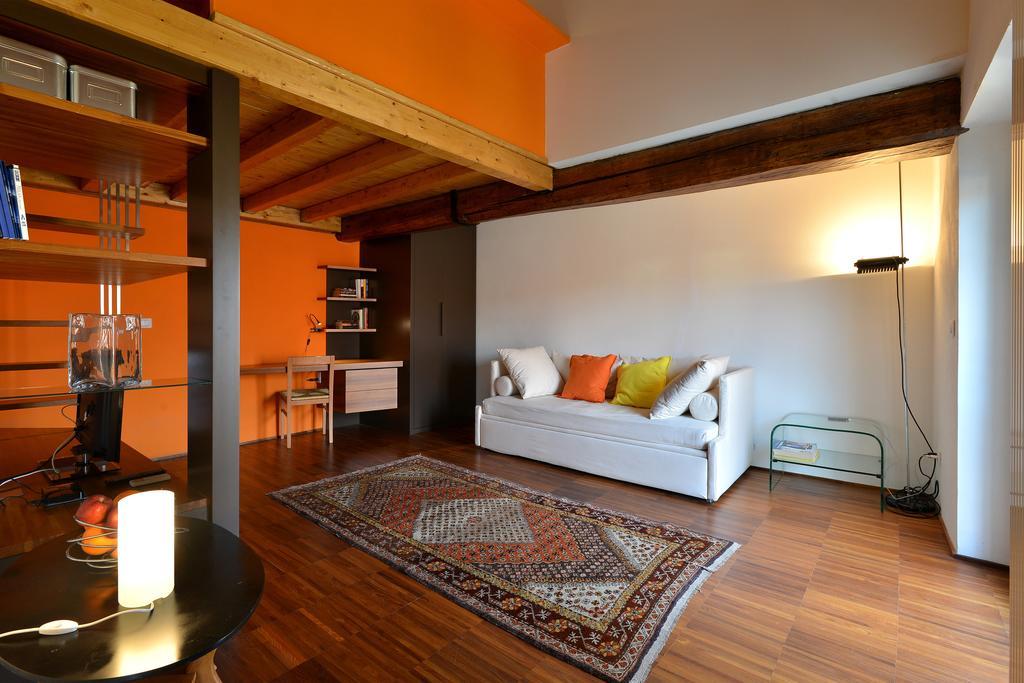 Heart Milan Apartments Navigli Bilik gambar