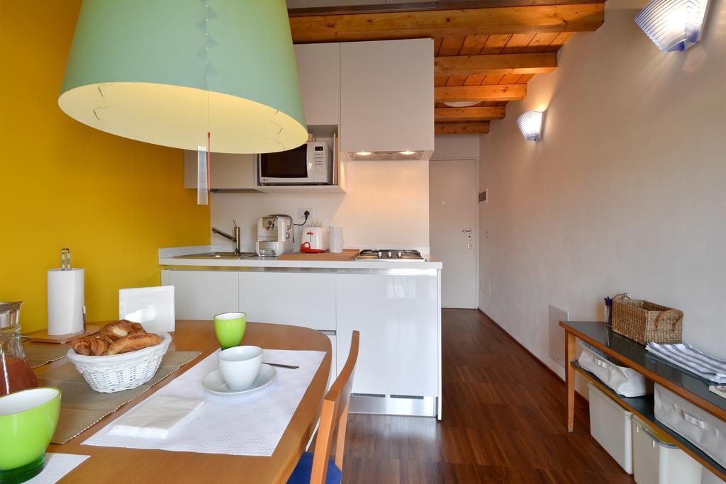 Heart Milan Apartments Navigli Bilik gambar